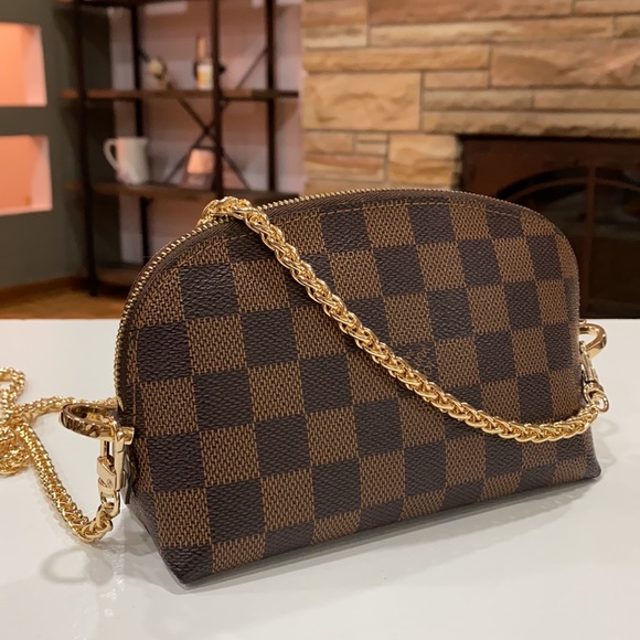 Louis Vuitton Handbags - Authentic Louis Vuitton lv side purse side chain included+ dust bag